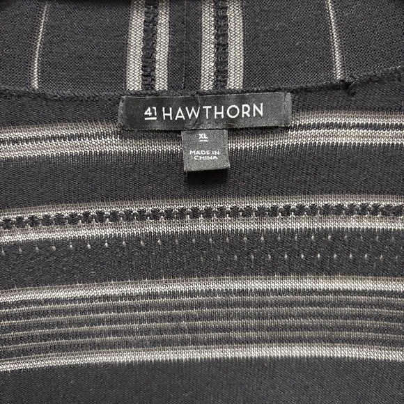 41 Hawthorn Variegated Pointelle Stitch Open Cardigan - Black, XL - Picture 4 of 7